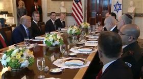 ▲川普在美東時間周一與納坦雅胡共進晚宴。（圖／翻攝自X平台 @RapidResponse47）