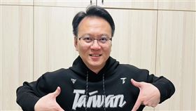 ▲行政院中部聯合服務中心執行長莊競程宣布請辭，轉任志工，全力投入罷免行動。（圖／翻攝自莊競程臉書）