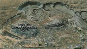 ▲中國白雲鄂博的稀土礦場製造大量汙染。（圖／翻攝自NASA USGS Landsat）
