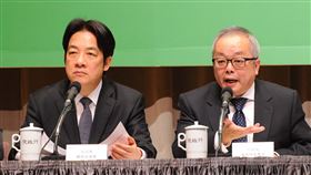 行政院召開「我國薪資現況、低薪研究及其對策記者會」，行政院長賴清德、（左）副院長施俊吉（右）。（圖／行政院提供）