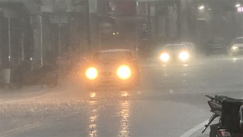一圖曝驚人降雨量　中南部防致災性強降雨
