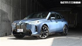 ▲BMW iX xDrive45 M Sport電動休旅車。（記者鍾釗榛攝影）