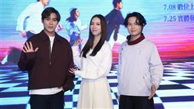 告五人全新創作專輯《我們就像那些要命的傻瓜》今舉辦發片記者會（圖／記者鄭孟晃攝影）