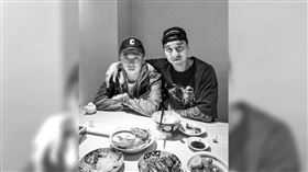 弘仁會大哥兼金主、綽號「小宇」的林姓男子涉及全台半數以上詐騙案，還曾與藝人王陽明同框合影。（圖／翻攝畫面）