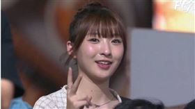 富邦正妹球迷。（圖／翻攝富邦悍將官方Twitch頻道）