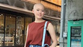 周羿因為化療掉髮。（圖／翻攝自IG）