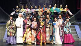 《情人哏裡出西施》卡司陣容堅強，包含孫翠鳳、王傳一、卓文萱、陳昭婷、林俊逸等人。（圖／記者趙于瑩攝影）