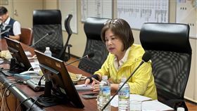 ▲賴惠員與台電董事長曾文生關心丹娜絲颱風復原進度（圖／翻攝自賴惠員臉書）