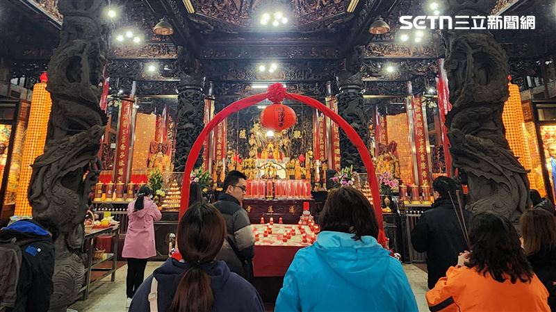 女性鳳凰日拜觀音　求財、求姻緣趁這天！