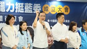 朱立倫傍晚出席台北市「挺勞權 護勞工 顧民生 反惡罷」勞工團體後援會成立大會（圖／國民黨提供）