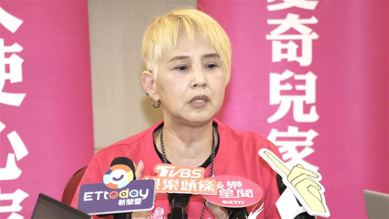 李明依政治立場鮮明。（圖／記者鄭孟晃攝影）