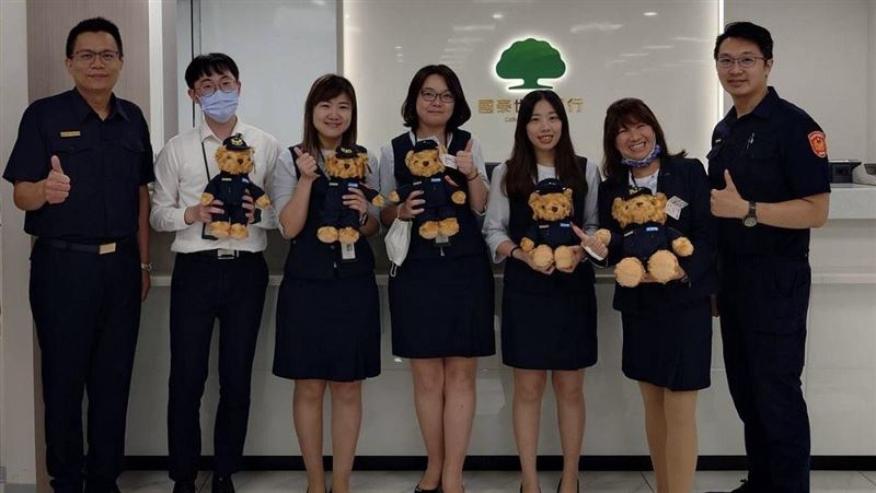 土城警、銀行聯手！半年攔阻57件詐騙