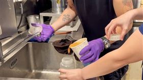 衛生局表示共採廚師快部手套檢體2件、環境檢體2件、嫌疑食品檢體3件。（圖／北市衛生局提供）