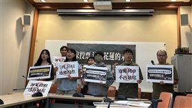 ▲花蓮青年組成「洄萊啟程」團隊，展開罷免投票返鄉列車（圖／「洄萊啟程」團隊提供） 