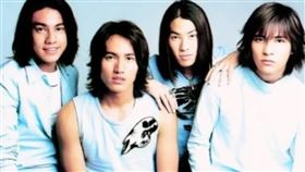 五月天,台北大巨蛋,演唱會,冠佑,F4,流星花園,大陸春晚（網路圖片）