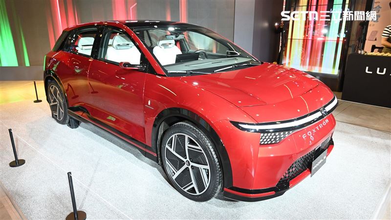 配備Matrix LED智慧頭燈。（圖／鍾釗榛攝影）