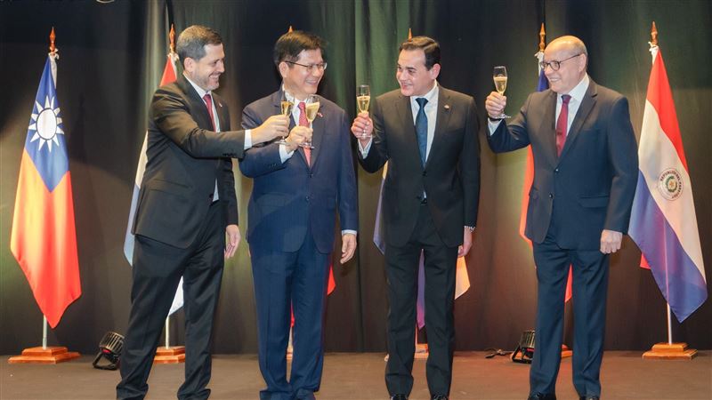 台巴建交68週年！林佳龍與巴拉圭外長會晤