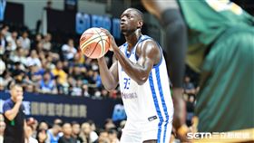 ▲2025瓊斯盃，台灣籃中鋒阿拉薩執行罰球。（圖／記者劉彥池攝影）