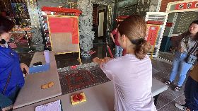 台東永安聖安宮擲筊挑戰　最高獎金10