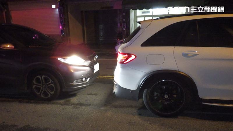 台中蔡姓員警開車追撞停等紅燈的賓士車，被抓包酒駕。（圖／資料照）
