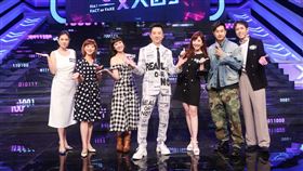 朱芯儀（左起）、吳明珠、王湘涵、主持人哈林庾澄慶、來賓黃若薇、邱凱偉、張瑞夫（圖／公視提供）