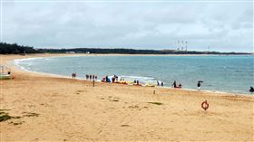 澎湖國際沙灘狂想曲8月登場（1）2025澎湖國際沙灘狂想曲活動即將在隘門沙灘熱鬧登場，8月8日、9日由「民歌50在澎湖－美麗海灣篇」演唱會打頭陣，帶來多首經典金曲。中央社  114年7月10日