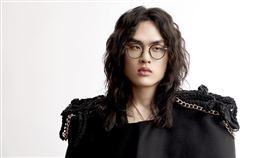 鶴 The Crane邀請金曲歌后魏如萱合作。（圖／落夢地提供）