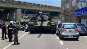 陸軍八軍團,新北,桃園,高雄,桃園市,軍車,軍演,飛彈,戰術輪車,CM-11勇虎戰車,M109A5自走砲,愛國者飛彈發射車▲圖片描述。（圖／翻攝畫面）