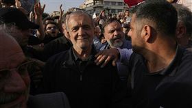 ▲伊朗總統裴澤斯基安，據傳在以色列空襲中受傷。（圖／美聯社／達志影像）