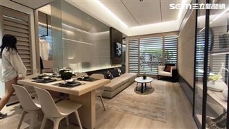 華威豐耘,實品屋,樣品屋,客廳,房屋。（圖／記者陳韋帆攝影）