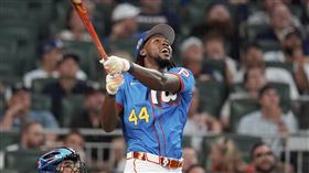 ▲克魯茲（Oneil Cruz）在全壘打大賽首輪敲出1發長達513英尺的全壘打。（圖／美聯社／達志影像）