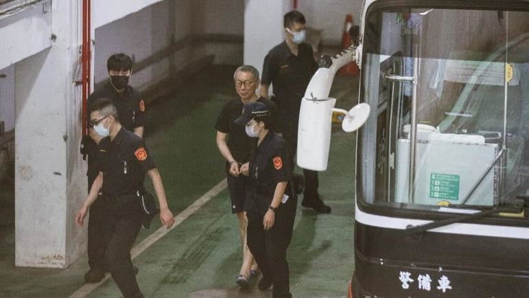 京華城案開庭法官笑了　柯文哲反應曝光