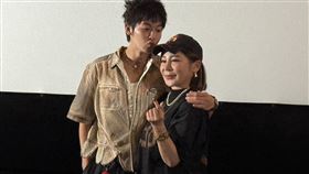 小樂吳思賢今舉辦MV首映會，「乾媽」王彩樺力挺（圖／記者王意馨攝影）