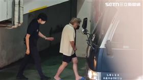 遠東航空公司前董事長張綱維還押北所畫面曝。（圖／翻攝畫面）