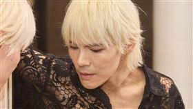 向佐遭爆欠錢不還。（圖／翻攝自向佐微博）