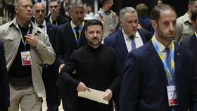 ▲外媒曝川普曾私下問澤倫斯基能不能轟炸莫斯科。（圖／美聯社／達志影像）