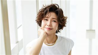 獨／「國民媽媽」激情脫了！羞認：有掙扎