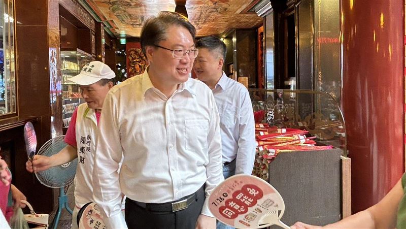 藍稱普發現金跟罷免無關　林右昌一句戳破
