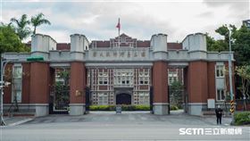 ▲心痛！當「鮮血」淪為「學分交易」，前台師大教授夏學理轟高教崩壞的終極紅色警訊。（圖／資料照）