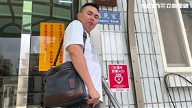 ▲吃屎哥游兆霖前往桃園監獄會客，鄧佳華喜出望外。（圖／吃屎哥提供） 