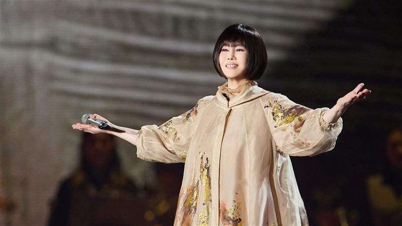 天后江蕙復出歌壇,在高雄舉辦演唱會。(圖/寬宏藝術提供)