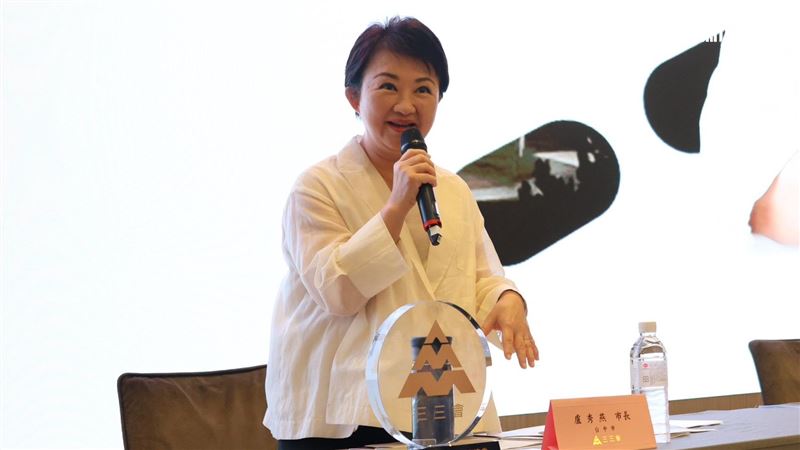 普發現金1萬引發朝野對立,盧秀燕喊話中央應傾聽民意。(圖/台中市府提供)