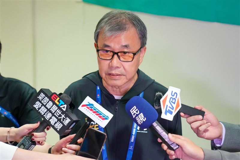 台師大女足教練遭控強迫學生抽血做研究,還以扣學分、退學威脅配合。教育部部長鄭英耀回應,絕不容許研究中對學生造成傷害。(圖/教育部提供)