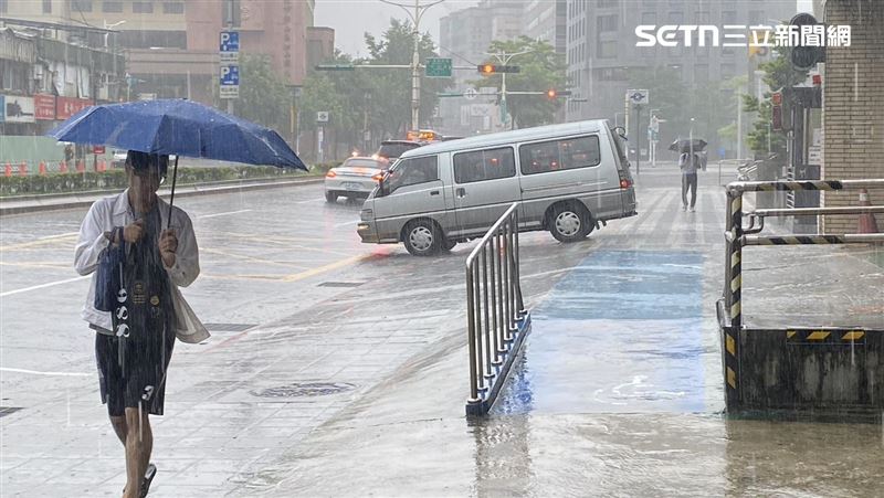 97W若發展成颱,新竹以北將成降雨熱區。(圖/記者楊惟甯攝影)