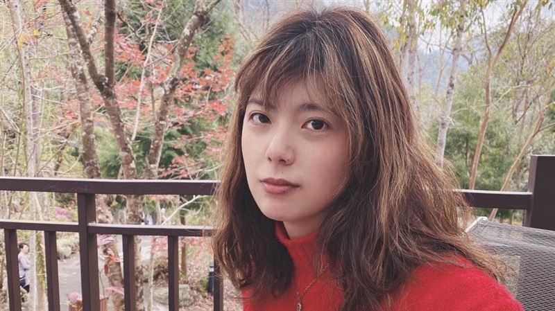 拔河女神卓家馨也因賣帳戶涉洗錢案遭判刑。(圖/翻攝自卓家馨臉書)
