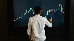 ▲台股今日延續多頭氣勢再度走高，終場台積電穩盤上漲47點。（示意圖／PEXELS） 