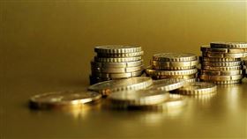 ▲三大法人昨合計買超29億元，其中外資單日買超138億元。（示意圖／PIXABAY） 