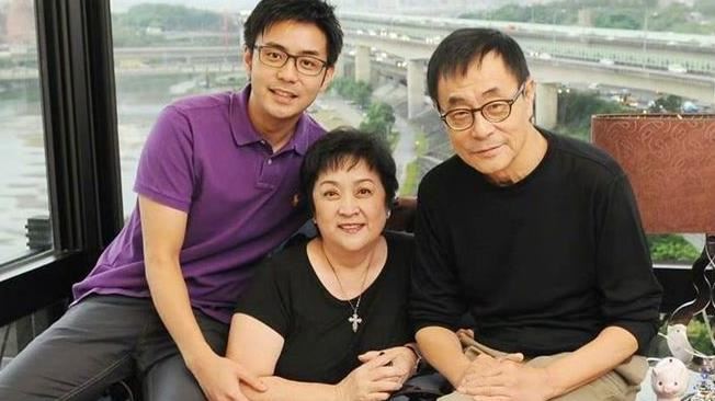 劉家昌與甄珍離婚,還與愛子劉子千鬧翻。(圖/翻攝自臉書)