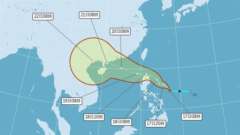 路徑預報顯示,熱帶性低氣壓TD09大致會從台灣以南通過,登陸率不高。(圖/氣象署)