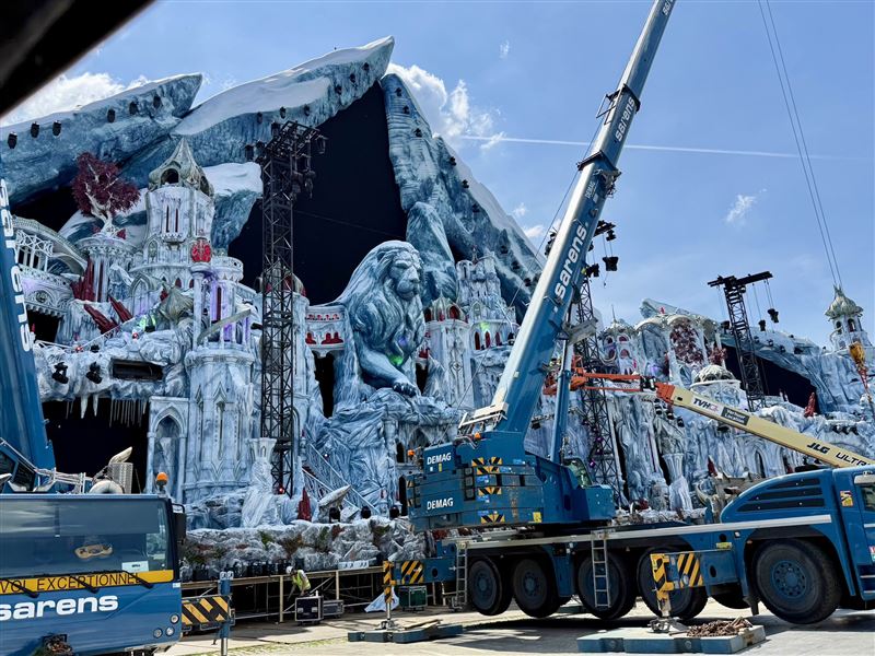 Tomorrowland原本正在搭建幾乎完成。（圖／翻攝自Tomorrowland官方 X）